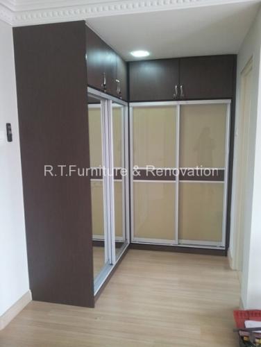 RT Furniture Wardrobe 048